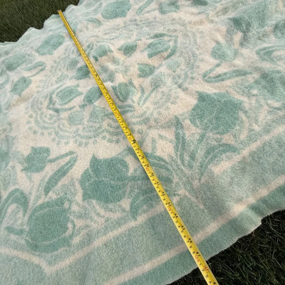 Vintage Orr Health All Wool Blanket Dutch Tulip Floral Seafoam Green 64x48 rare